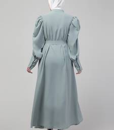 Matt Nida long cuff sleeve Abaya with hijab