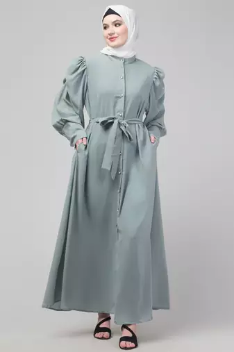 Matt Nida long cuff sleeve Abaya with hijab