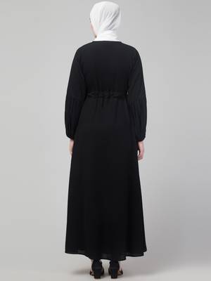Black adjustable waist pleated sleeve abaya with hijab 2