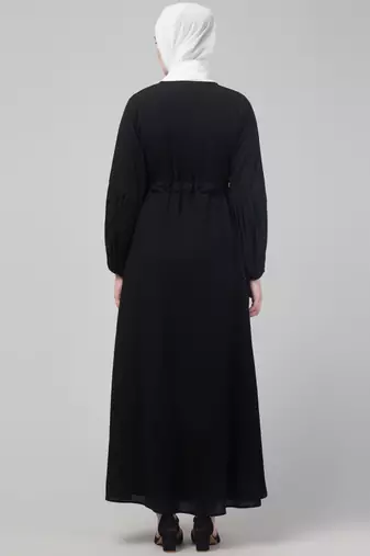 Black adjustable waist pleated sleeve abaya with hijab