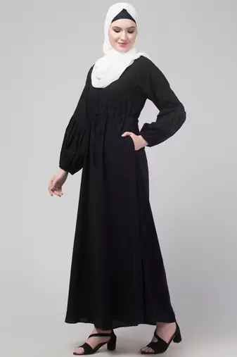 Black adjustable waist pleated sleeve abaya with hijab