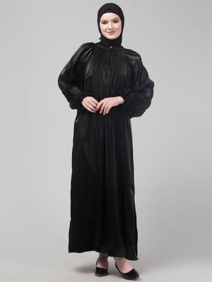 Black organza elastic sleeve abaya with hijab 3