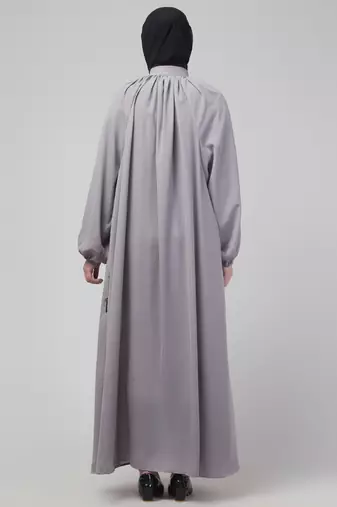 Light grey matt nida front zip elastic sleeve abaya with hijab