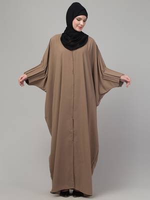 Beige pintucks cey fabric kaftan abaya with hijab 3