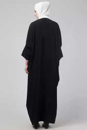 Black pintucks crinckled cey fabric kaftan abaya with hijab