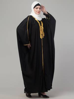 Black golden details kaftan bisht robe with hijab 4