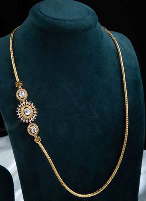 Gold-Plated Chain with American Diamond Side Pendant 2