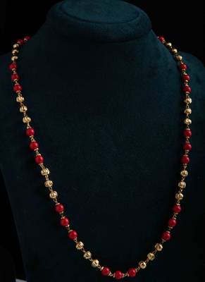 Gold-Plated Necklace with Orange Bead 3