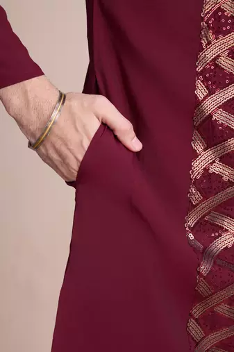maroon silk thread and sequins embroidered straight kurta