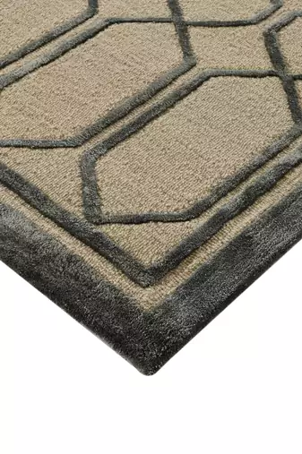 Saraswati global wool area rug, luxurius rug, 4x6  anti slip baking carpet, modern rug, ideal for bedroom, living room.