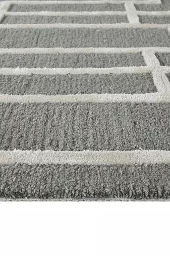 Saraswati global handmade wool rug, modern rug, 8x10  area rug, ideal for bedroom, living room anti slip backing carpet.