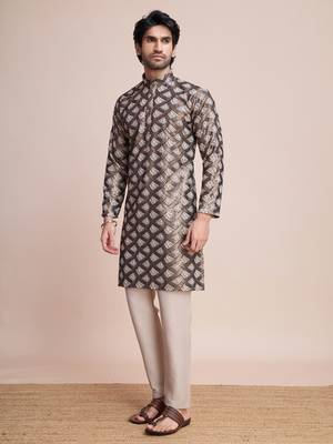 beige silk thread and sequins embroidered straight kurta 8