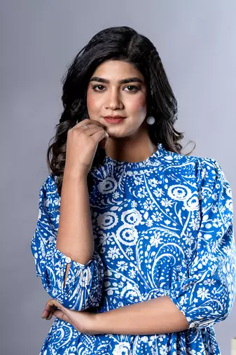 women blue and white paisley print fit & flare dresses