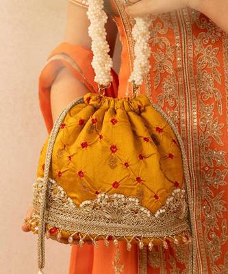 Bandhini bucket bag - mustard 1