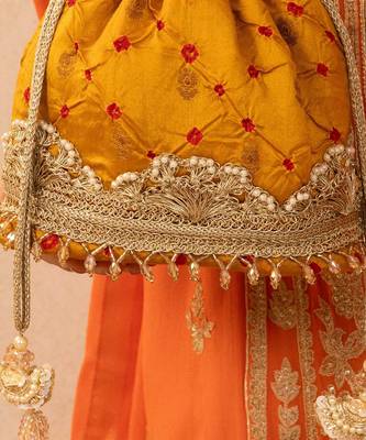 Bandhini bucket bag - mustard 2