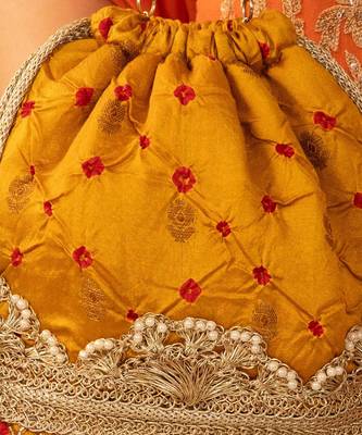 Bandhini bucket bag - mustard 3