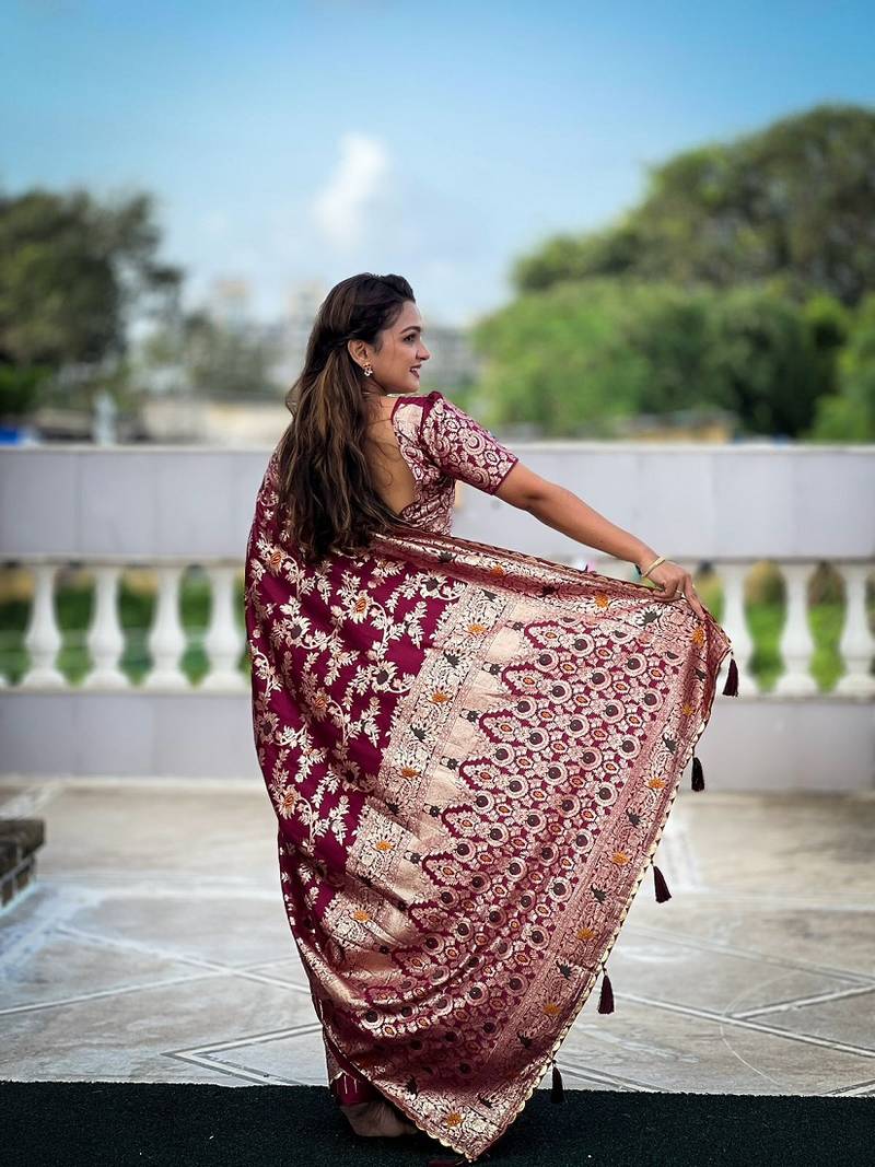 Magenta Viscose Dolla Silk Saree