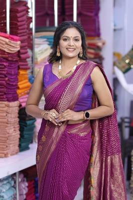 Magenta khadi georgette Saree 3