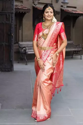 Light pink soft silk saree for women