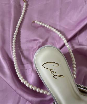Grey pearls satin leather heels 4