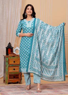 Red color printed straight kurti pant set for women 4