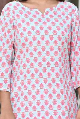 Light pink floral print lounge wear set night suit dress pyjama co ord set for summer night pj 4