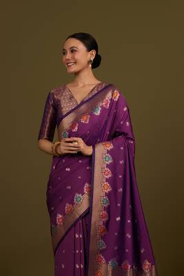 Dark violet banarasi silk blend saree with zari woven work 3