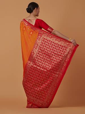 Amber banarasi silk blend saree with zari woven work 4
