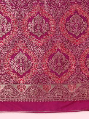 Olive banarasi silk blend saree with dulha dulhan zari woven detailing 5