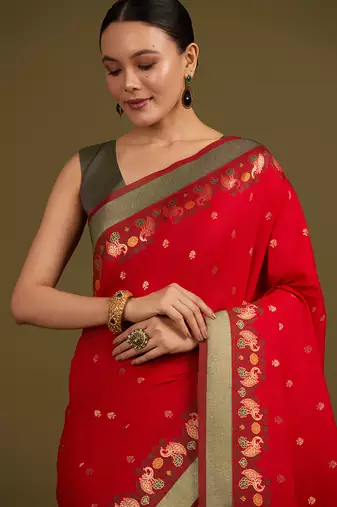 Red banarasi silk blend saree in with paisley zari pallu