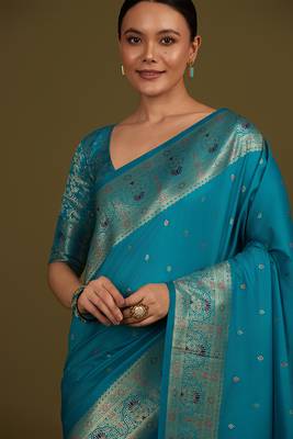 Cyan banarasi silk blend zari woven saree 3