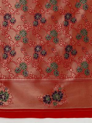 Red woven silk blend saree with floral motifs zari work 5