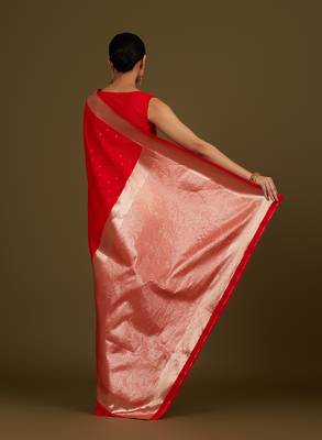 Red woven silk blend saree with floral motifs zari work 3