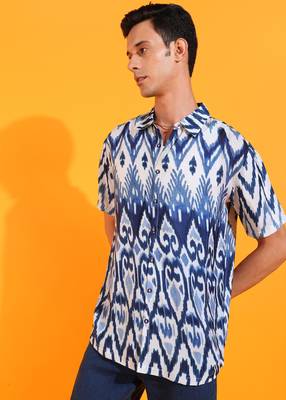 Men's polyester geomatrical printed regular shirt (blue) 1