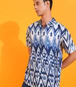 Men's polyester geomatrical printed regular shirt (blue)
