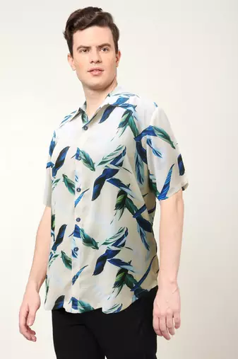 Men's polyester tropical printed regular shirt (multi)