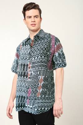 Men's polyester geomatrical printed regular shirt (black) 3