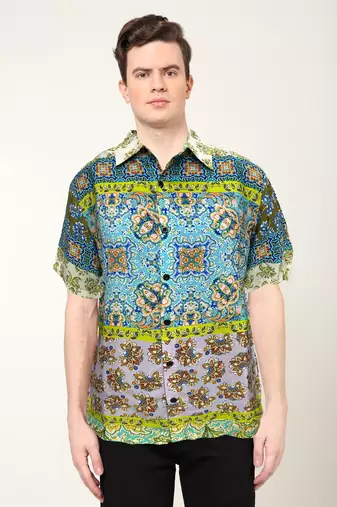 Men's polyester floral placement printed regular shirt (multi)