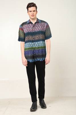Men's polyester placement geomatrical printed regular shirt (multi) 3