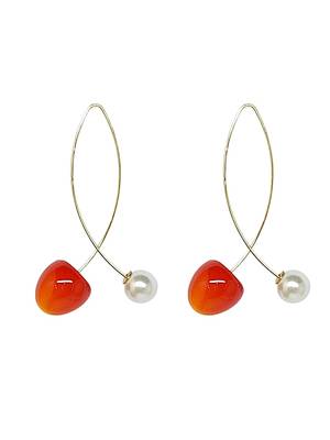 Gold-plated small red cherry pearl earring 3