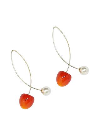 Gold-plated small red cherry pearl earring 4