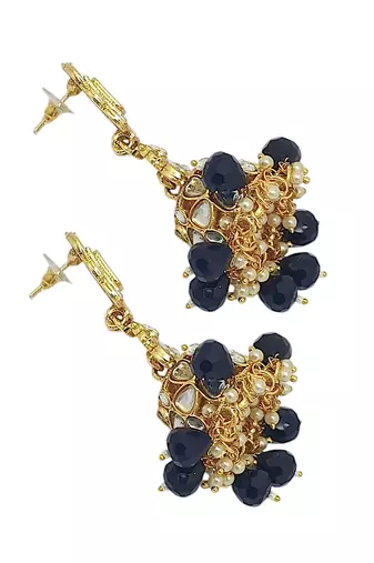 Gold-plated dome shaped kundan jhumka earrings