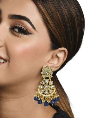 Gold-plated kundan studded & beaded chandbali earrings 5
