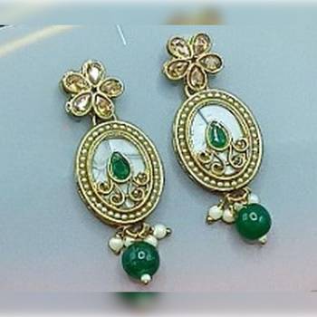 Elegant pearl necklace set with green coral beads-traditional gold-plated indian jewelry set with earrings & maang tikka 2