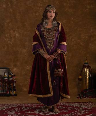 Shaira 3 pc kurta set 1
