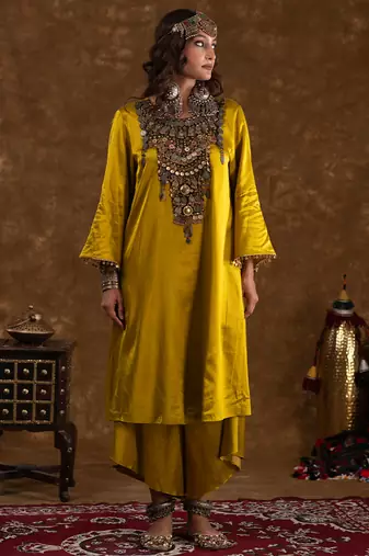Shaira 3 pc kurta set
