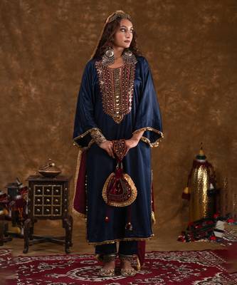 Zahra 3 pc kurta set 1