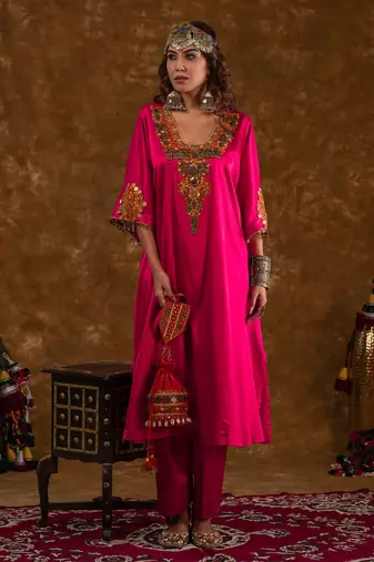 Layla 3 pc kurta set