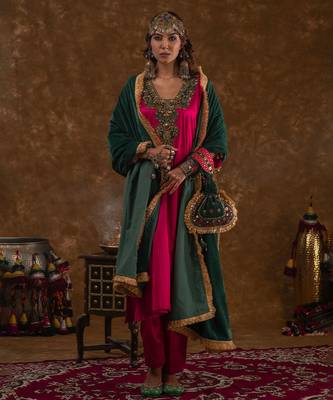 Layla 3 pc kurta set 1