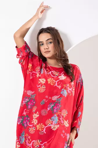 Rukmini red kaftan set